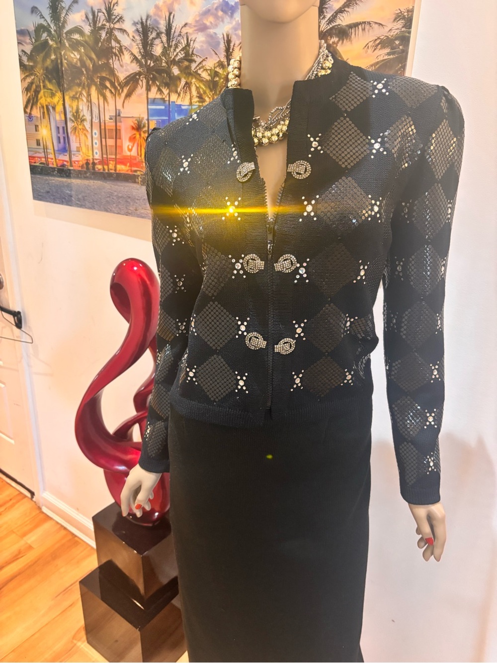 St. John Black Sequined Diamond Knit skirt suit paillettes studs 10 M crystals - Picture 12 of 14
